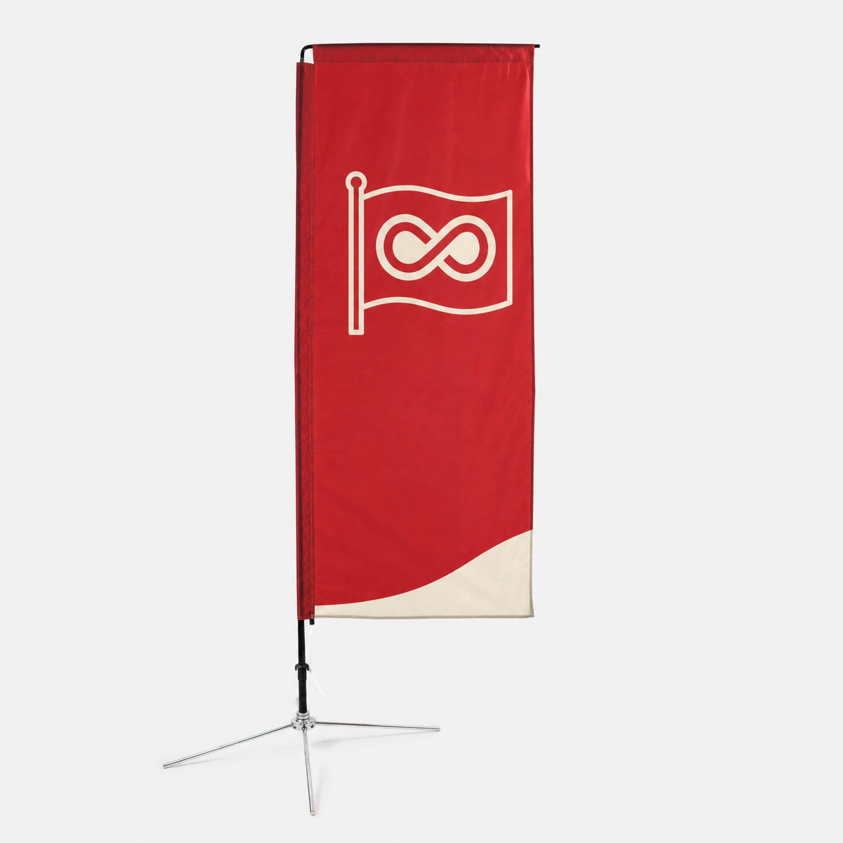 Beachflag Square mit eigenem Design auf einem Kreuzfuß, mit dem Querarm oben